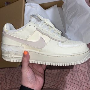 W AF1 SHADOW